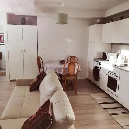 Apartamento Con Cocina Americana, Bano Y Entrada Independiente Lbi00469 Accommodatie bij particulieren *
